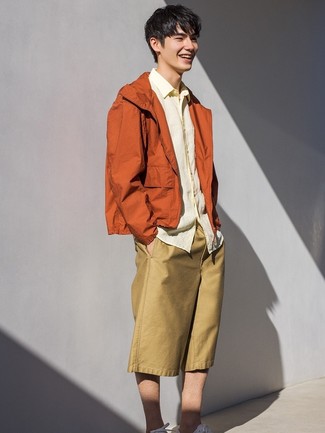 Comment porter une chemise orange