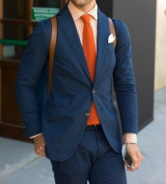 Comment porter une chemise orange