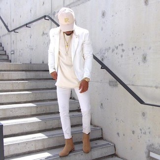 Comment porter une montre orange pour un style decontractés quand il fait frais