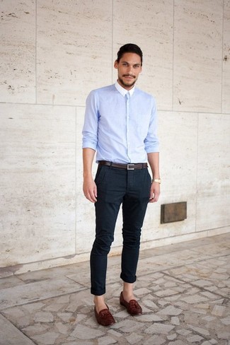 Comment porter une montre orange pour un style chic decontractés
