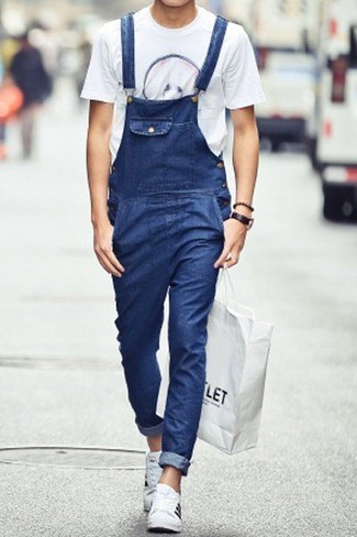 Comment porter une salopette pour homme