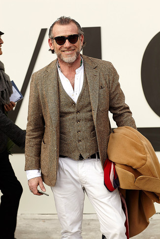 Comment porter un pardessus pour un style chic decontractés quand il fait froid après 50 ans