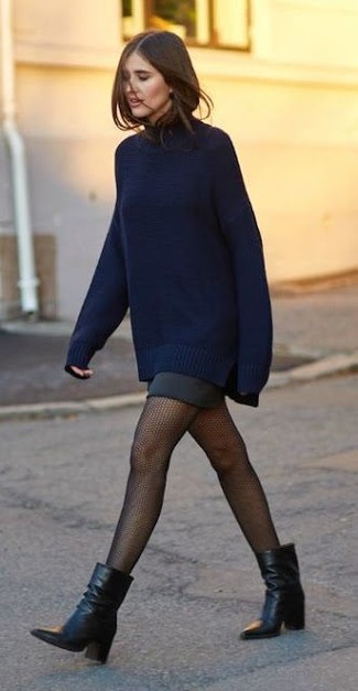 Comment porter un pull surdimensionné avec des bottines