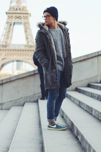Comment porter une parka avec un jean quand il fait froid