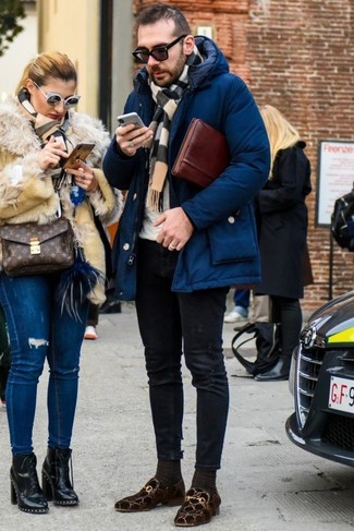 Comment porter une parka avec un jean