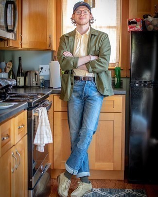 Comment porter un jean à patchwork quand il fait chaud