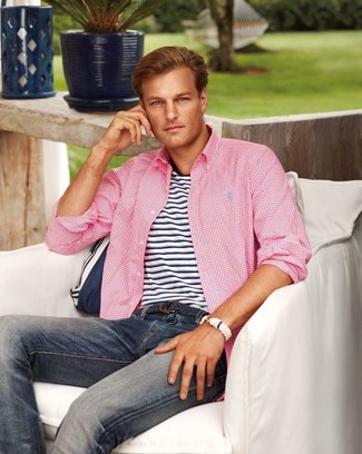 Comment porter une chemise à manches longues en vichy rose