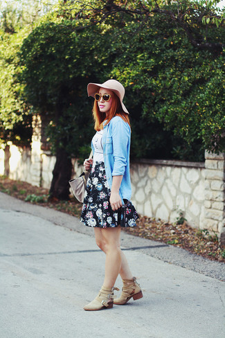 Comment porter un chapeau rose