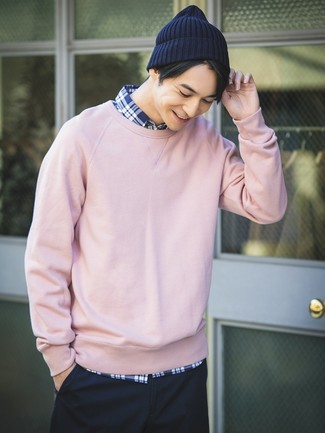 Comment porter un sweat-shirt rose