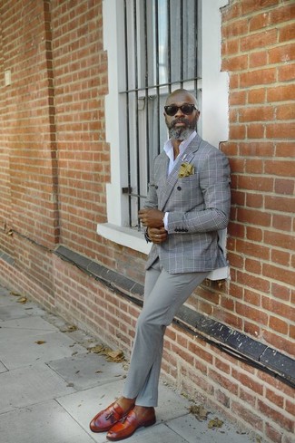 Comment porter un blazer croisé écossais