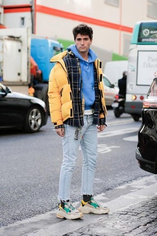 Comment porter une veste écossaise pour un style decontractés quand il fait froid