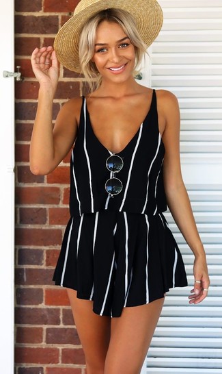 Comment porter un combishort pour un style decontractés