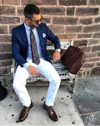 Comment porter des chaussettes á pois pour un style chic decontractés