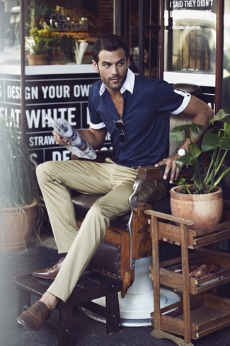 Comment porter un polo pour un style chic decontractés quand il fait très chaud