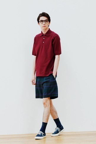 Comment porter un polo pour un style decontractés quand il fait très chaud à l'adolescence
