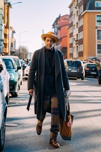 Comment porter un sac imprimé quand il fait froid