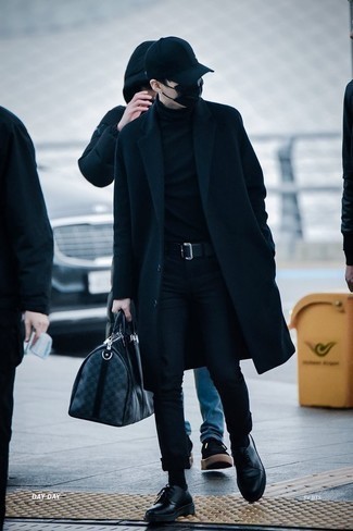 Comment porter un sac imprimé quand il fait froid