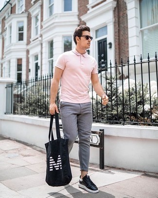 Comment porter un sac imprimé quand il fait très chaud