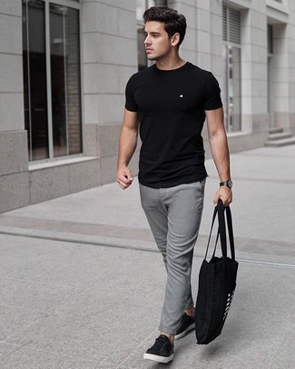 Comment porter un sac imprimé quand il fait très chaud