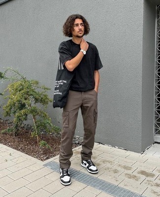 Comment porter un sac imprimé quand il fait très chaud
