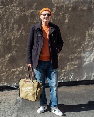 Comment porter un sac imprimé quand il fait froid