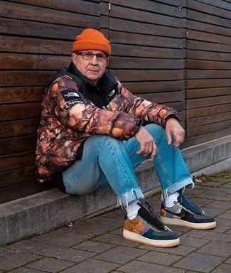Comment porter une veste imprimée quand il fait froid
