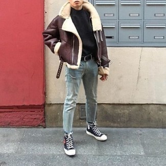 Comment porter des chaussures imprimées pour un style decontractés quand il fait frais