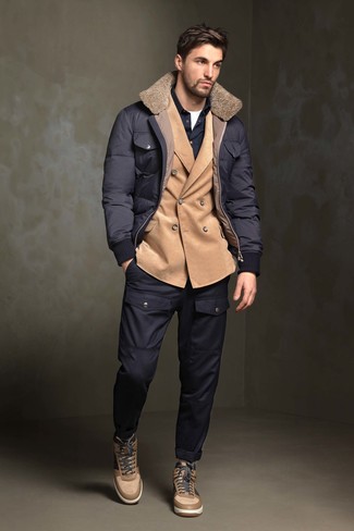 Comment porter une doudoune avec un pantalon chino