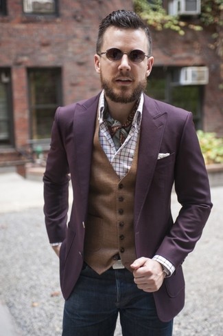 Comment porter une veste pourpre quand il fait chaud