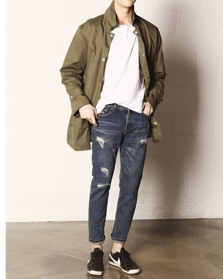 Comment porter un imperméable pour un style relax au printemps