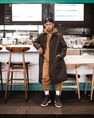 Comment porter un imperméable pour un style relax au printemps