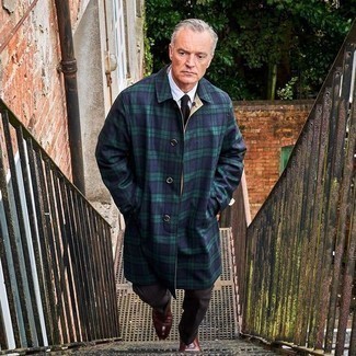 Comment porter un imperméable pour un style elégantes au printemps