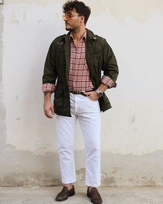 Comment porter une chemise à manches longues écossaise rouge et blanc