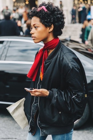 Comment porter un bandana rouge