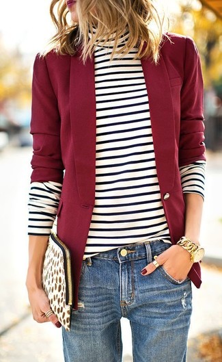 Comment porter un blazer rouge