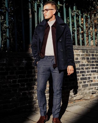 Comment porter un blouson aviateur rouge quand il fait froid