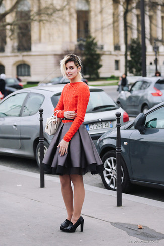 Comment porter un pull torsadé rouge