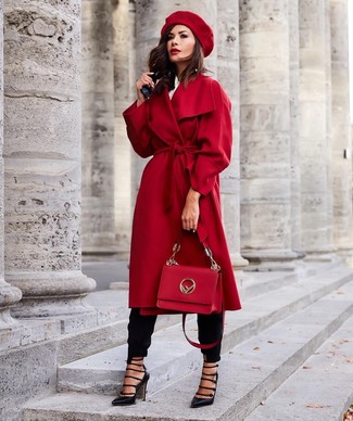Comment porter un manteau rouge au printemps