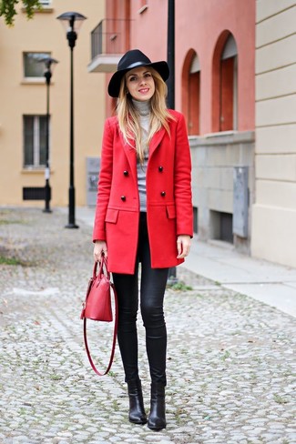 Comment porter un manteau rouge