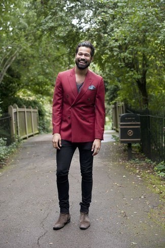 Comment porter un blazer croisé rouge au printemps