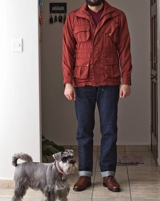 Comment porter une veste style militaire rouge