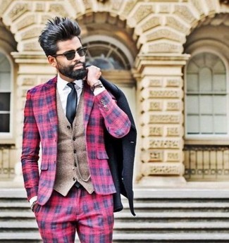 Comment porter une veste rouge en hiver