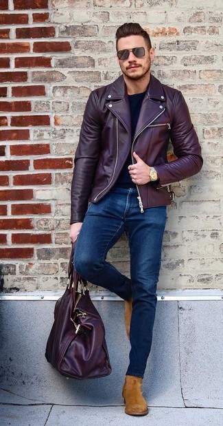 Comment porter une veste rouge quand il fait frais