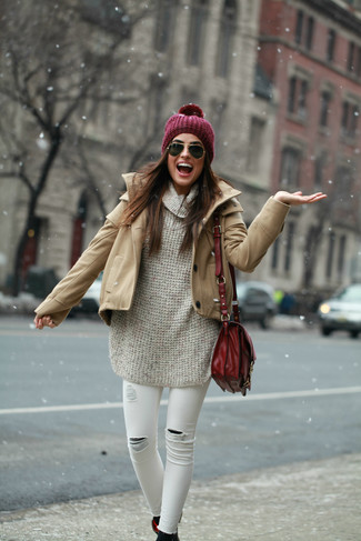 Comment porter un bonnet en tricot rouge