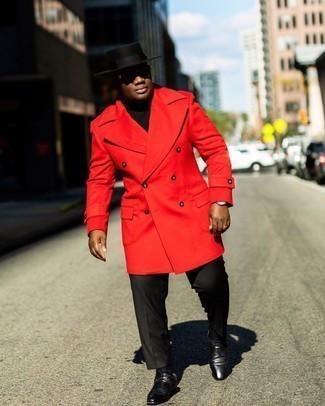 Comment porter un pardessus rouge pour un style elégantes