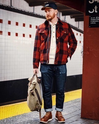 Comment porter une veste-chemise écossaise rouge