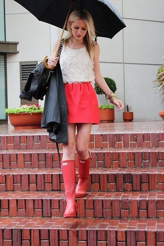 Comment porter des bottes de pluie rouges