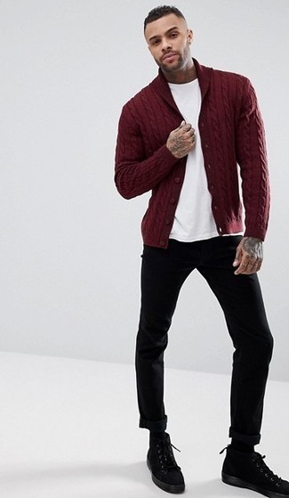 Comment porter un cardigan à col châle rouge