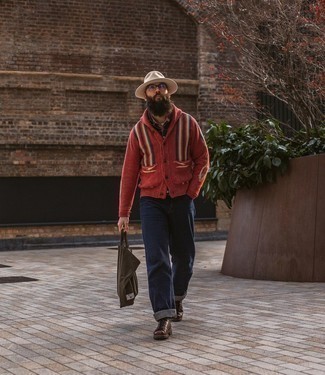 Comment porter un cardigan à col châle rouge