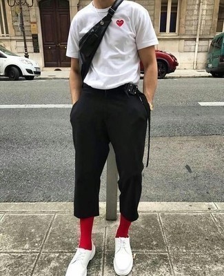 Comment porter des chaussettes rouges quand il fait très chaud
